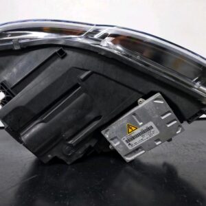 Phares Bi-Xénon Audi A4 S4 RS4 B7 - Noir Brillant
